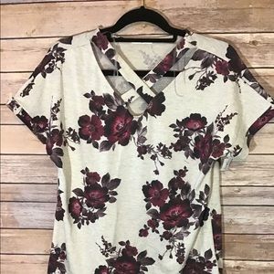 NWT criss cross front size small shirt